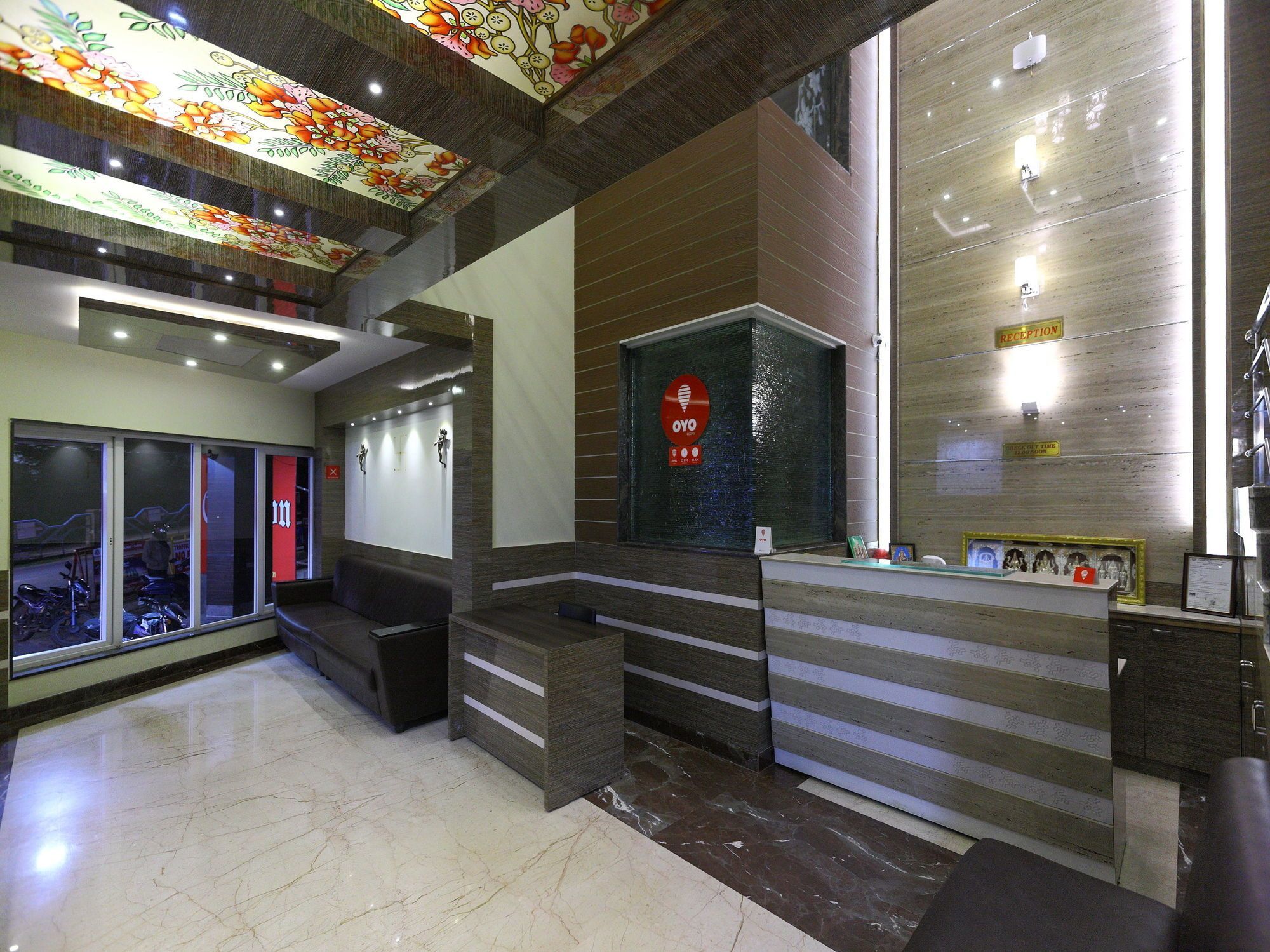 Oyo 7987 Hotel Carnation อูตี ภายนอก รูปภาพ